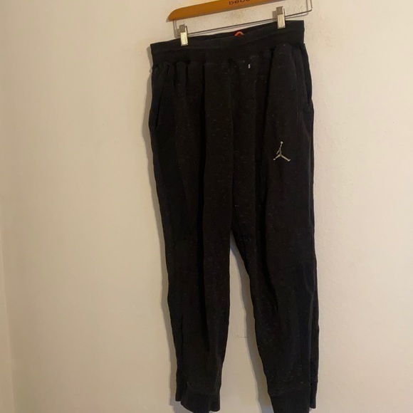 JORDAN BLACK SWEATPANTS SIZE LARGE/XL